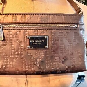 Michael Kors Brown wristlet clutch